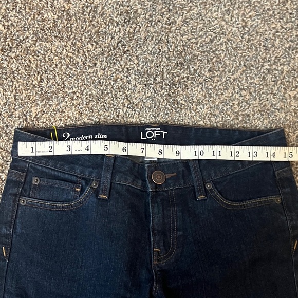Ann Taylor Loft Slim modern denim jeans dark blue pockets classic size XS 2 - Picture 5 of 8